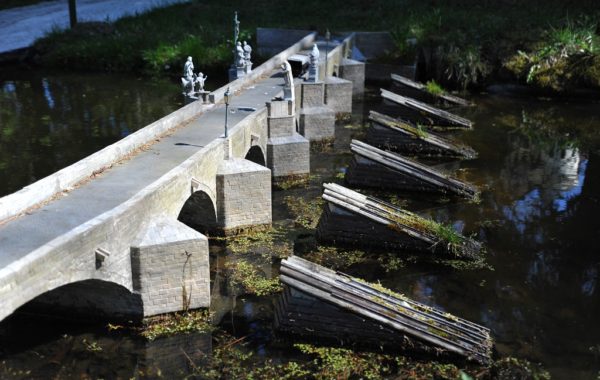 Písek Stone Bridge