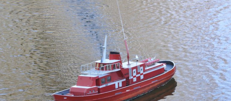 Firefighter boat Veverka